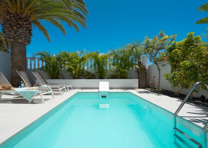 빌라 Charlana By Buenavilla