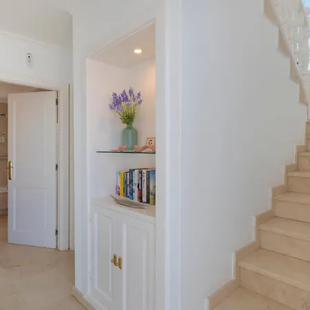 Charlana By Buenavilla * Puerto del Carmen (Lanzarote)