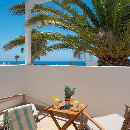 Charlana By Buenavilla Villa