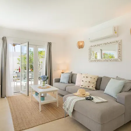 Charlana By Buenavilla * Puerto del Carmen (Lanzarote)