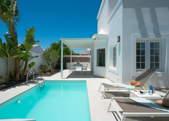 Villa Charlana By Buenavilla *