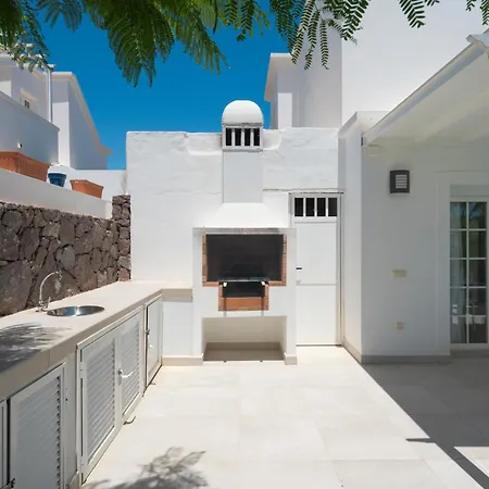 Charlana Puerto del Carmen (Lanzarote)